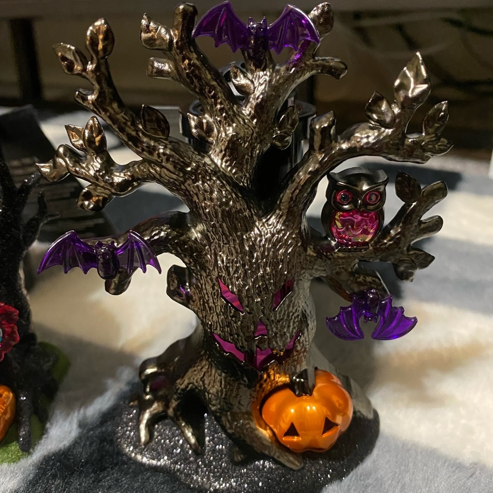Bath & Body Works Halloween - Picture 2 of 3